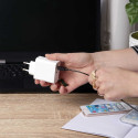 Adaptateur Secteur Ports USB + Type C Adaptateur Secteur Ports USB + Type C