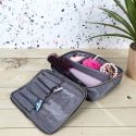 Trousse de toilette cosmétique rectangulaire 19x26cm en polyestère gris avec ses séparations amovibles