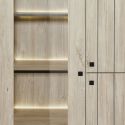THOMAS - Argentier 3 portes dont 1 vitrée avec Leds aspect lames de bois finition Beach