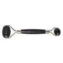 Rouleau de massage noir pour visage et cou en jade