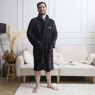Robe de chambre polaire noire pour homme avec broderie "Le Boss"
