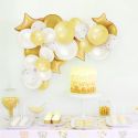 Arche de 30 ballons décoratifs nuances de doré à fixer au mur