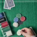 Boîte de 100 jetons de poker en plastique