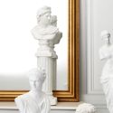 Sculpture buste blanc sur colonne en résine (H63,5 cm)