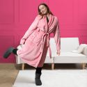 Robe de chambre sherpa rose pour femme avec broderie "femme de ouf"
