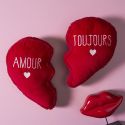 Coussin en forme de cœur détachable en polyester rouge