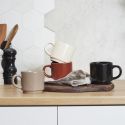 Set 4 tasses unies en céramique (beige, marron, noir) et support en fer noir