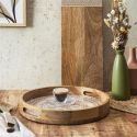 Plateau rond en bois de manguier avec motif mandala brun (Ø35cm)