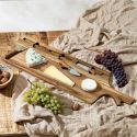 Planche à fromage en acacia 60×20 cm avec ses 3 couteaux inclus