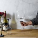 Pot de billes nettoyantes en inox gris pour carafe à vin à décanter
