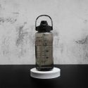 Bouteille de transport 2L noir fumé en plastique avec messages de motivation