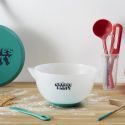 Bol mélangeur à pâtisserie sérigraphie "Crêpes party" avec base antidérapant