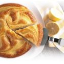 Pelle à tarte en acier inoxydable et plastique gris et blanc
