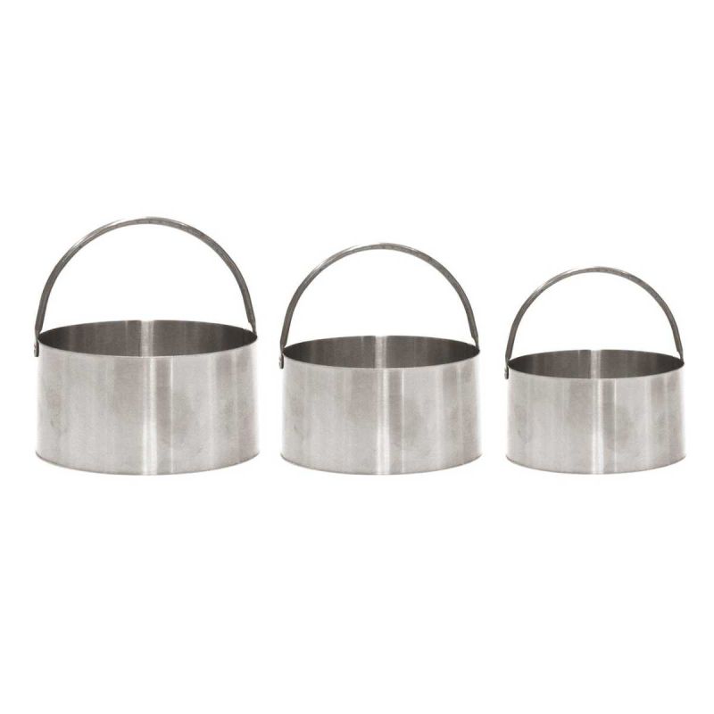 Lot de 2 sets de 3 emporte-pièces de 3 tailles différents Lot de 2 sets de 3 emporte-pièces de 3 tailles différents