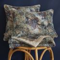 Coussin déhoussable 40x60cm velours imprimé floral coloris vert céladon - ISABEL