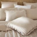 Coussin déhoussable 45x60cm gaze de coton imprimé Floral coloris terracotta - ROMELIA