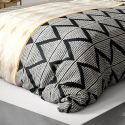 Parure housse de couette 240x220cm + 2 taies motif ethnique beige et noir 100% coton - DIANA