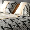Parure housse de couette 240x220cm + 2 taies motif ethnique beige et noir 100% coton - DIANA