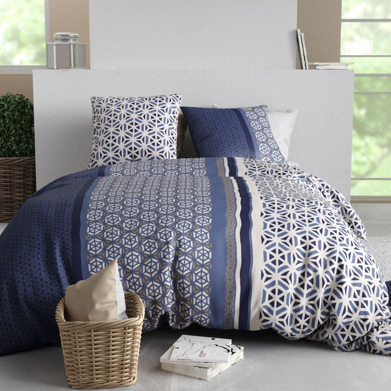 Parure housse de couette 260x240cm + 2 taies motif géométrique bleu 100% coton - ORANE