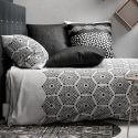 Parure housse de couette 260x240cm + 2 taies motif graphique gris perle et noir 100% coton - NAZIM