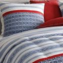 Parure housse de couette 260x240cm + 2 taies motif bleu blanc et rouge 100% coton - TAORINI