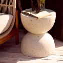 Table d'appoint en fibre d'argile blanche et aspect terrazzo - FIBRALYS