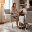 Lot de 2 fauteuils de table pivotants en tissu chenille beige pied design métal crème - CLAUDE