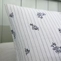 Taie d'oreiller 60x60cm gaze de coton blanc fleurs marine - ALIENOR